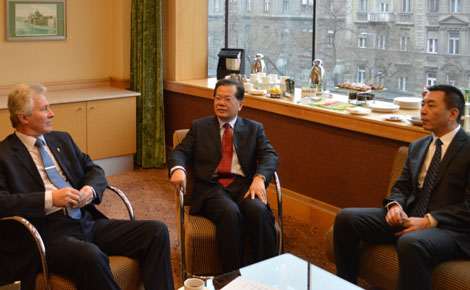 王锦珍副会长会见匈牙利企业家和雇主协会执行主席乔巴
