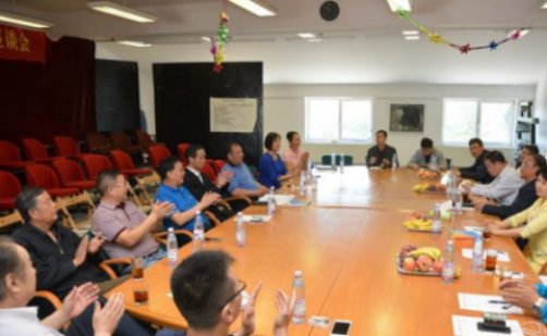 吉林省政协访匈代表团与匈华侨界举行座谈